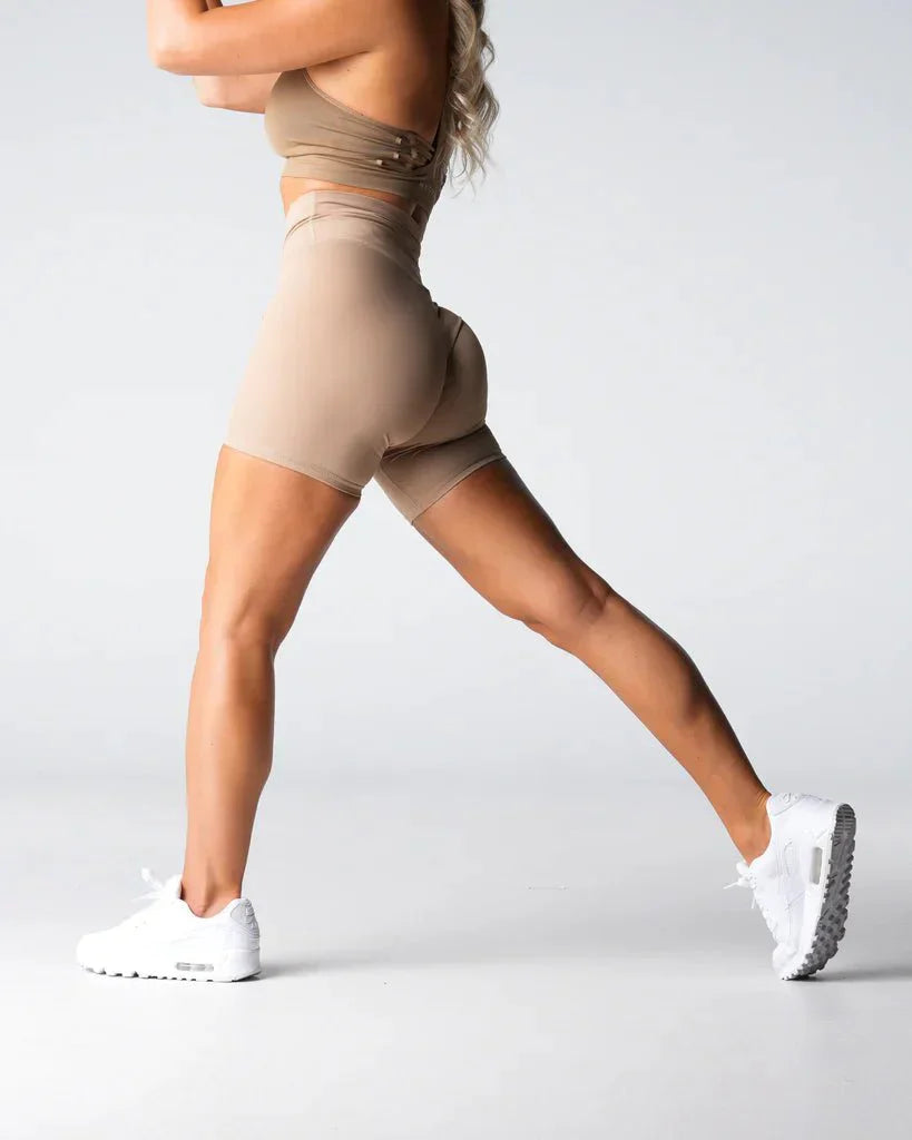 SCRUNCH NAADLOZE SHORTS